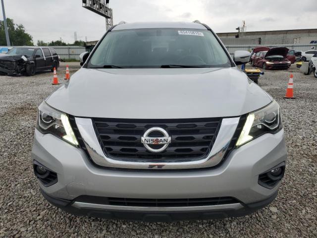  NISSAN PATHFINDER 2017 Srebrny