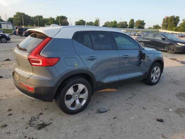  VOLVO XC40 2020 Серый