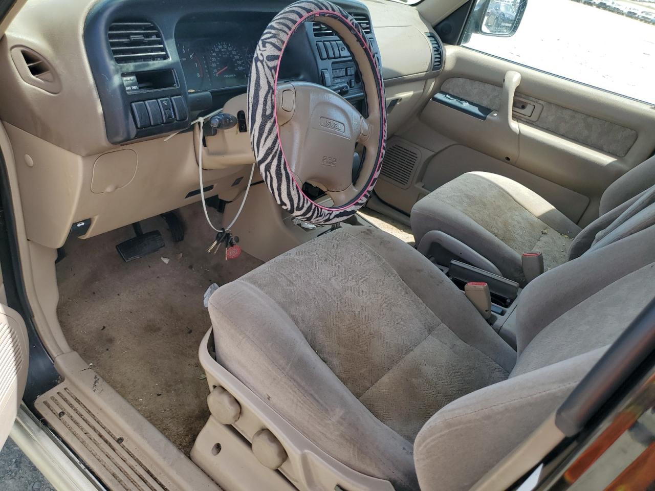 2001 Isuzu Trooper S VIN: JACDS58XX17J15271 Lot: 62877405