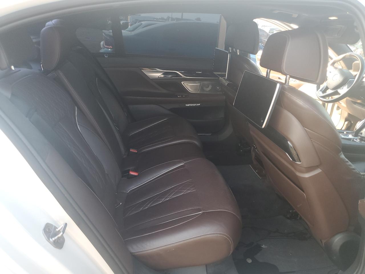 2016 BMW 750 Xi VIN: WBA7F2C58GG415145 Lot: 64574835