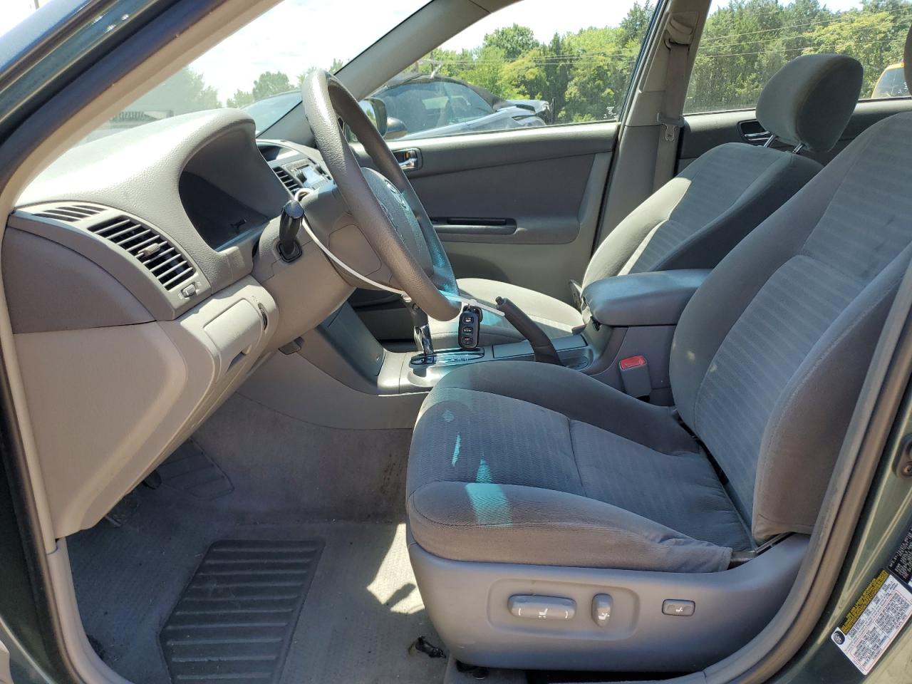 2005 Toyota Camry Le VIN: 4T1BE32K95U390926 Lot: 65430555