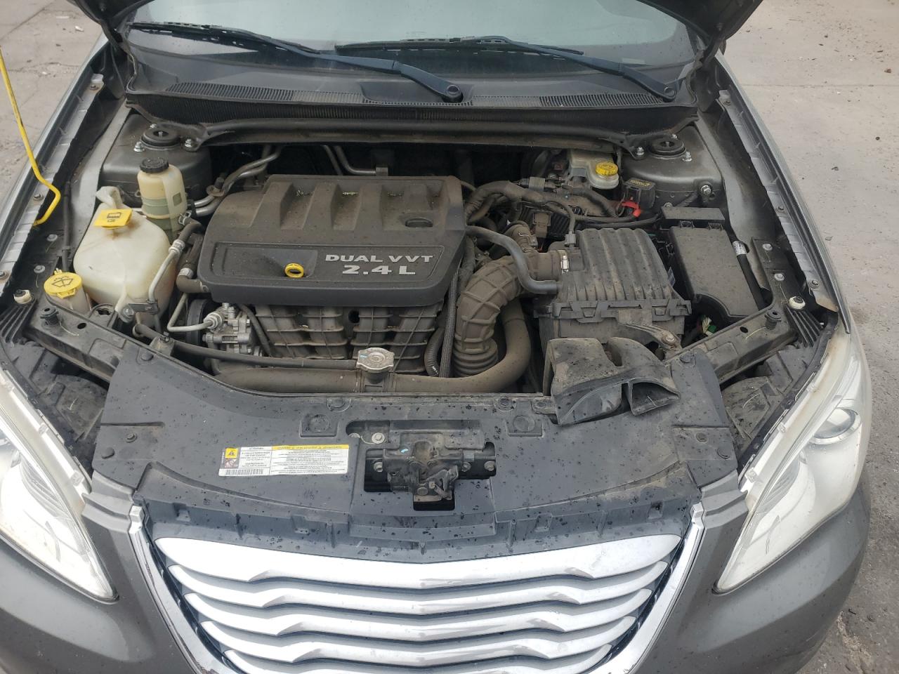 2011 Chrysler 200 Touring VIN: 1C3BC1FB6BN612406 Lot: 64454475