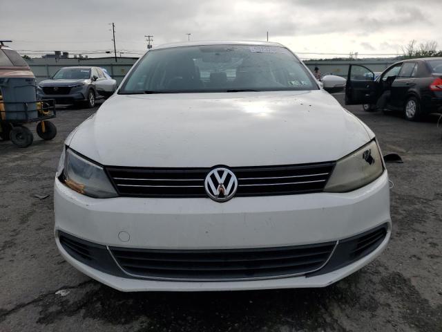  VOLKSWAGEN JETTA 2013 Biały