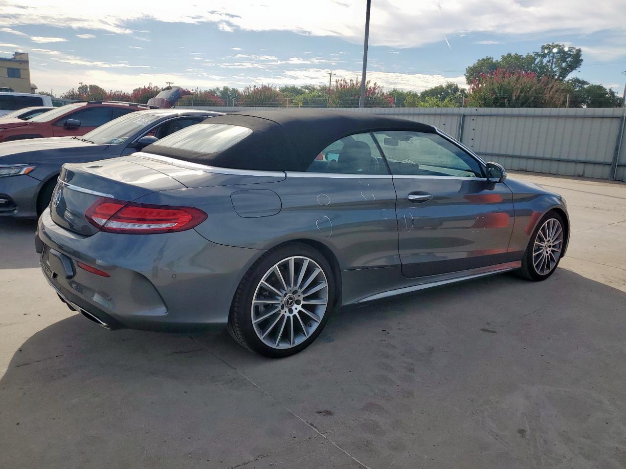 2019 Mercedes-Benz C 300 grey null gas WDDWK8DB9KF798924 photo #4