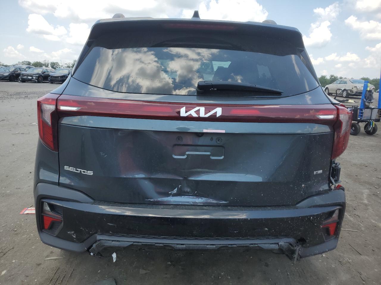 2024 Kia Seltos X Line VIN: KNDEUCA72R7561537 Lot: 66799535