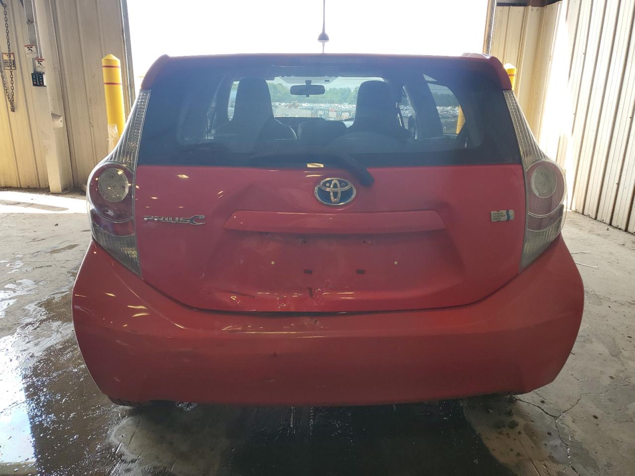2014 Toyota Prius C VIN: JTDKDTB3XE1557943 Lot: 64364475