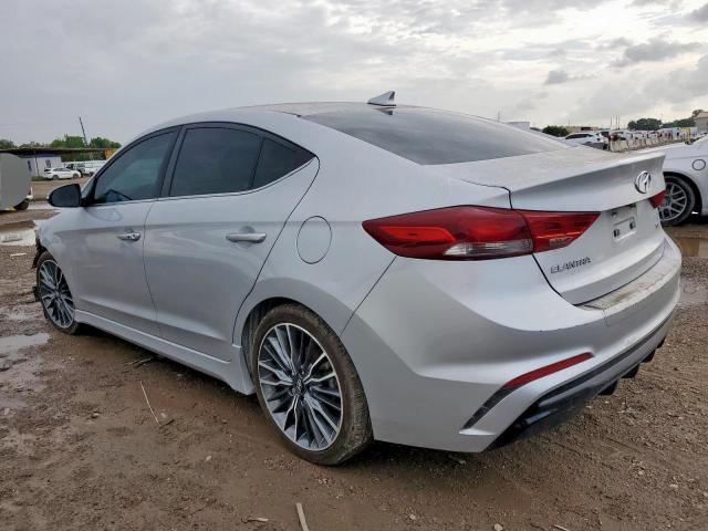  HYUNDAI ELANTRA 2018 Srebrny
