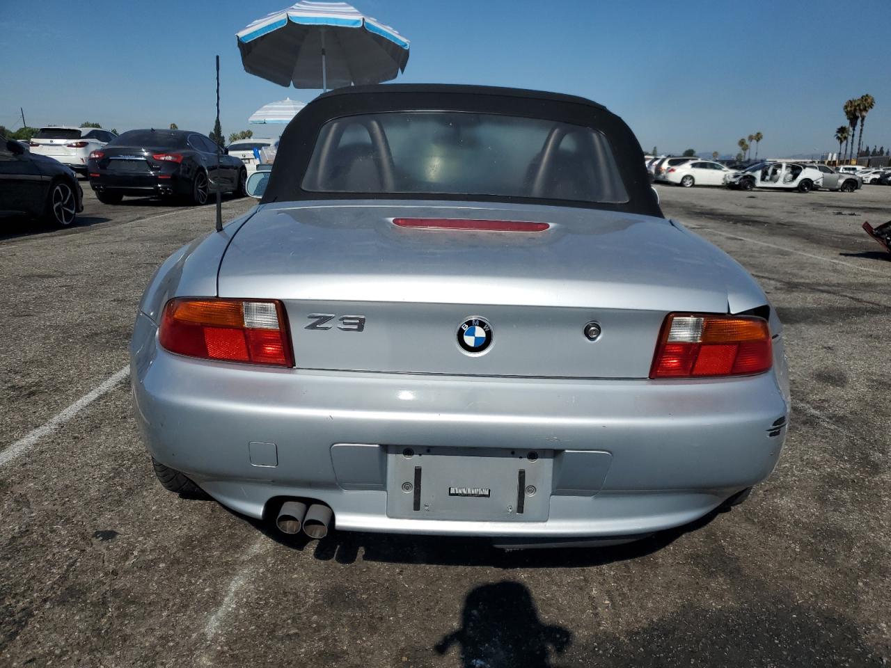 1998 BMW Z3 2.8 VIN: 4USCJ3333WLC13935 Lot: 64848975