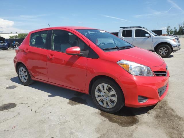  TOYOTA YARIS 2014 Czerwony