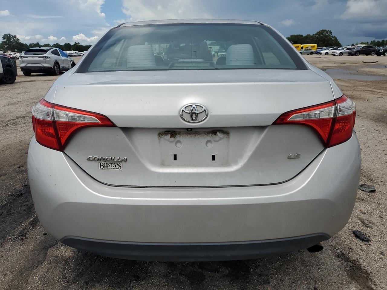 2015 Toyota Corolla L VIN: 2T1BURHE3FC377695 Lot: 64697025