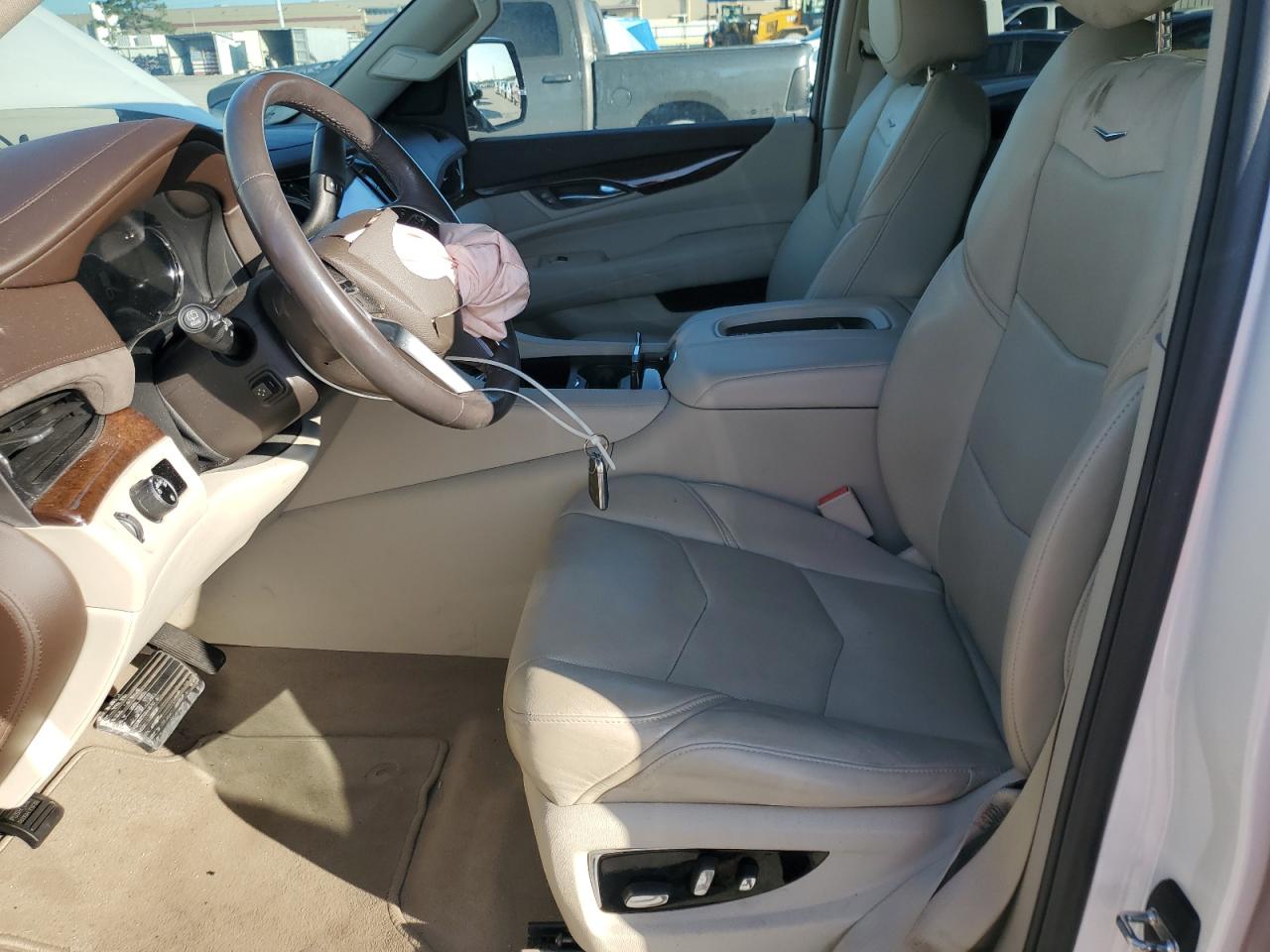 2017 Cadillac Escalade VIN: 1GYS3AKJ5HR376285 Lot: 64208325