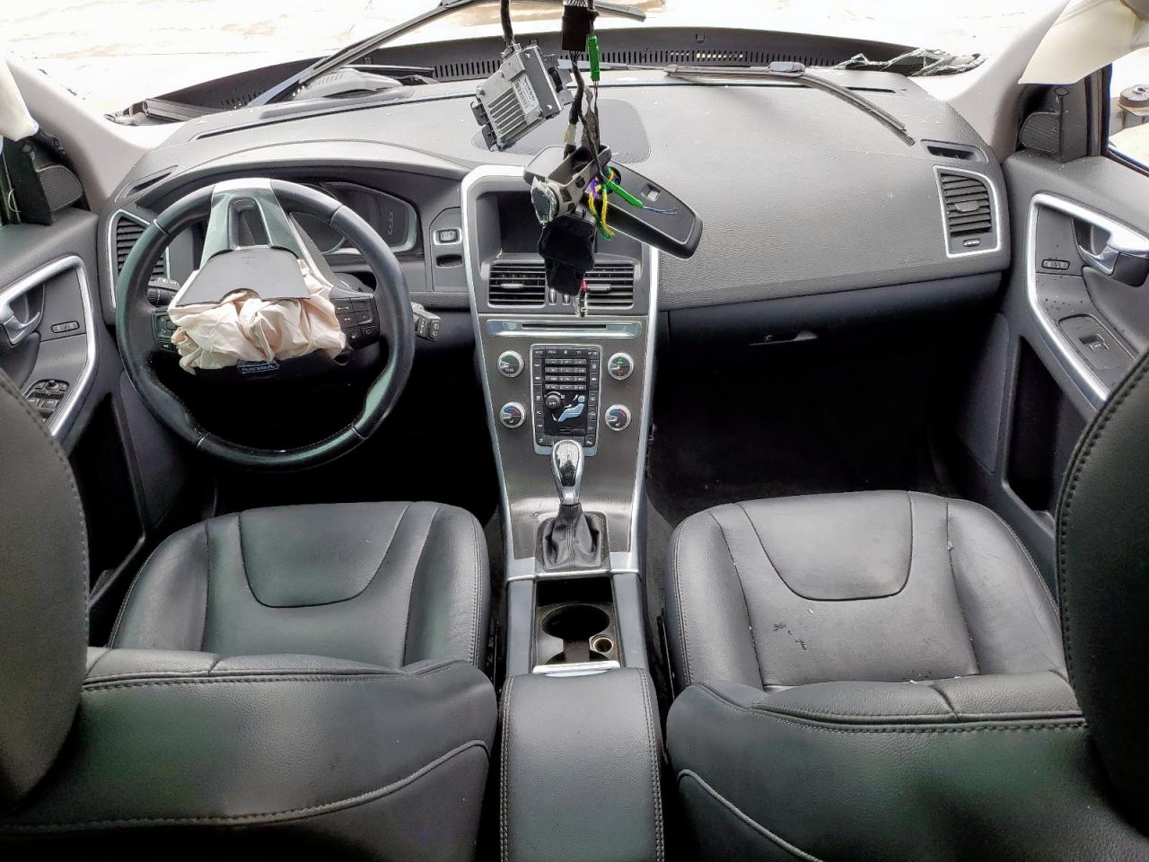 2016 Volvo Xc60 T5 Platinum VIN: YV440MDM0G2809757 Lot: 63328945