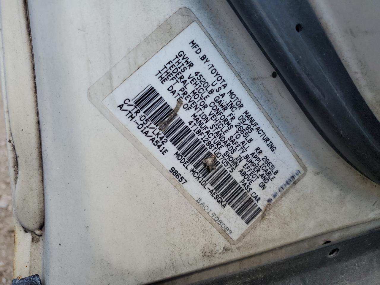 1996 Toyota Avalon Xl VIN: 4T1BF12B8TU070575 Lot: 62790435