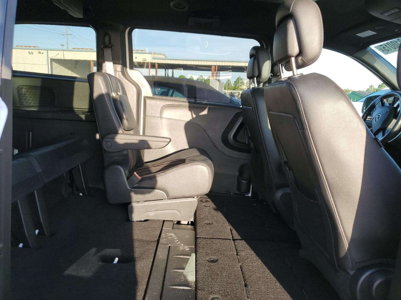 2019 Dodge Grand Caravan Sxt VIN: 2C4RDGCG3KR806436 Lot: 64310015