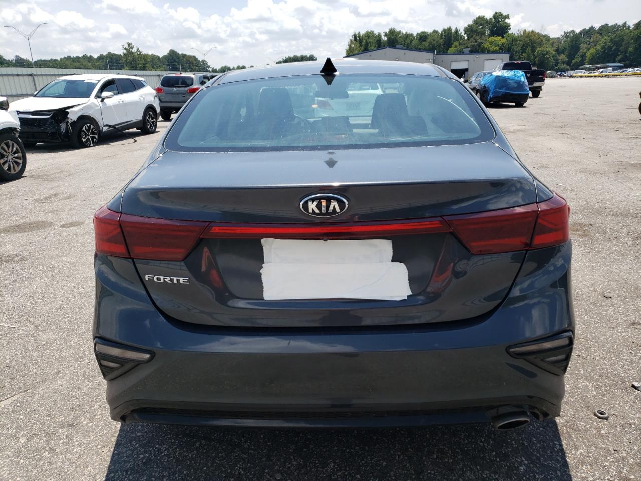 3KPF24AD8ME262858 2021 Kia Forte Fe