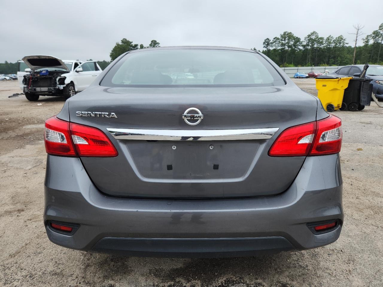 2018 Nissan Sentra S VIN: 3N1AB7AP2JY305917 Lot: 65949015