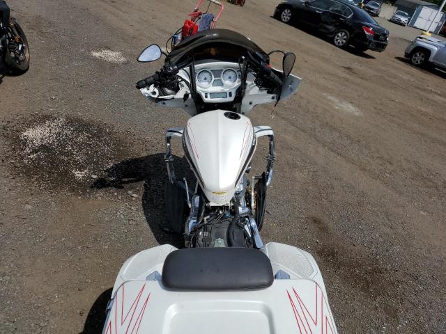 2017 VICTORY MOTORCYCLES MAGNUM X-1  