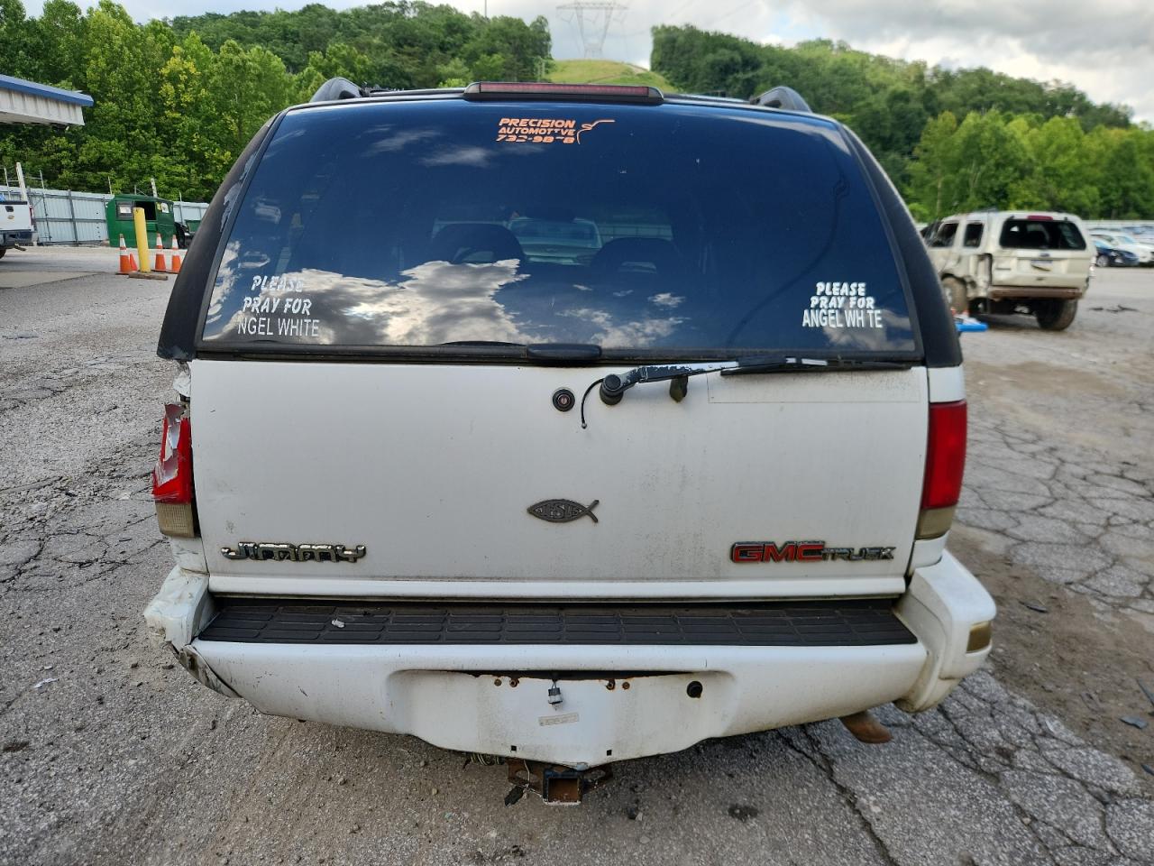 1997 GMC Jimmy VIN: 1GKDT13W0V2549003 Lot: 63618365