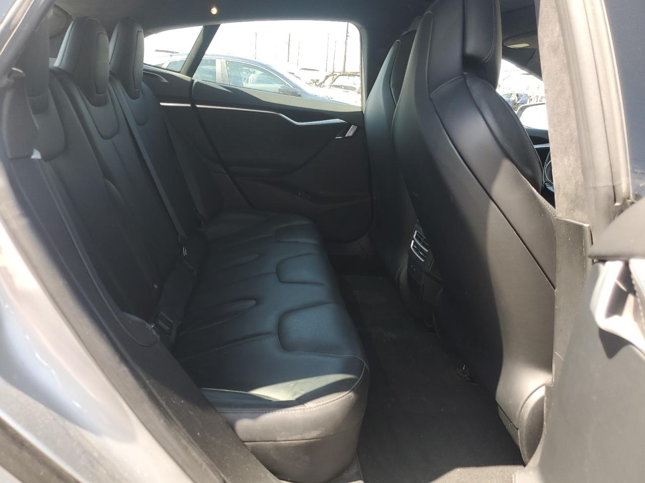 2017 Tesla Model S VIN: 5YJSA1E17HF189627 Lot: 64454635