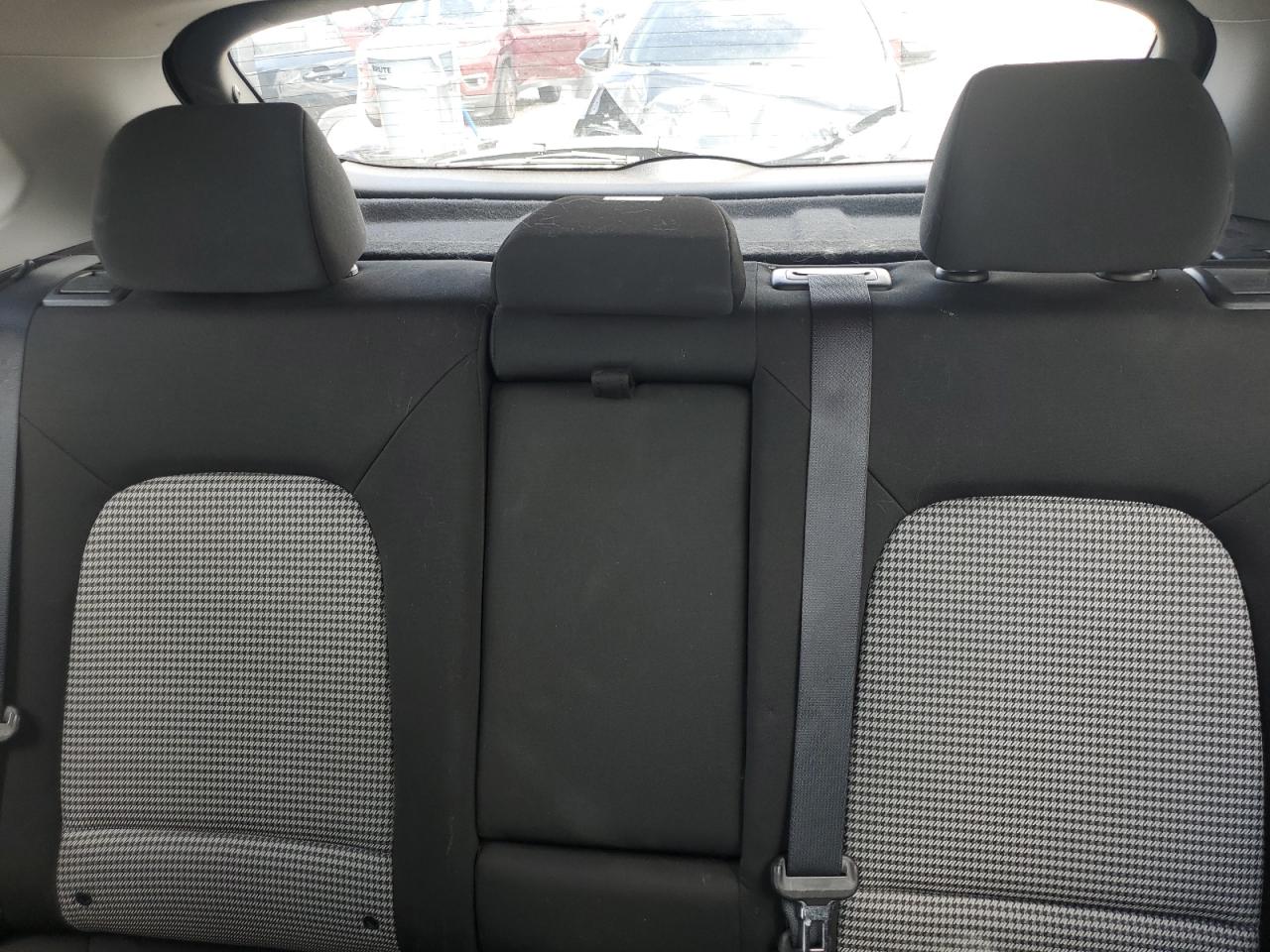 2019 Hyundai Kona Se VIN: KM8K12AA6KU240783 Lot: 62780445