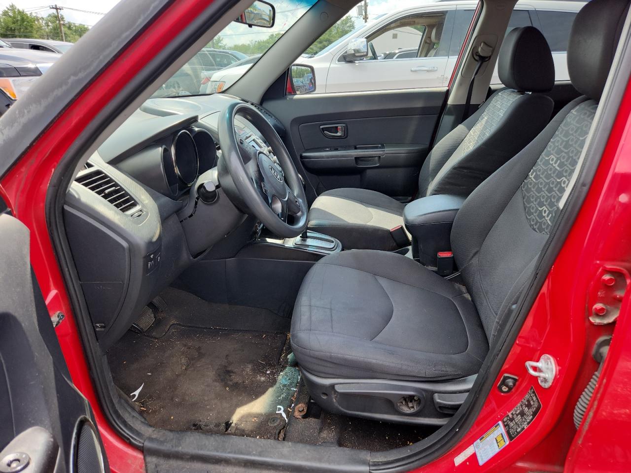 2010 Kia Soul + VIN: KNDJT2A28A7162894 Lot: 63459235