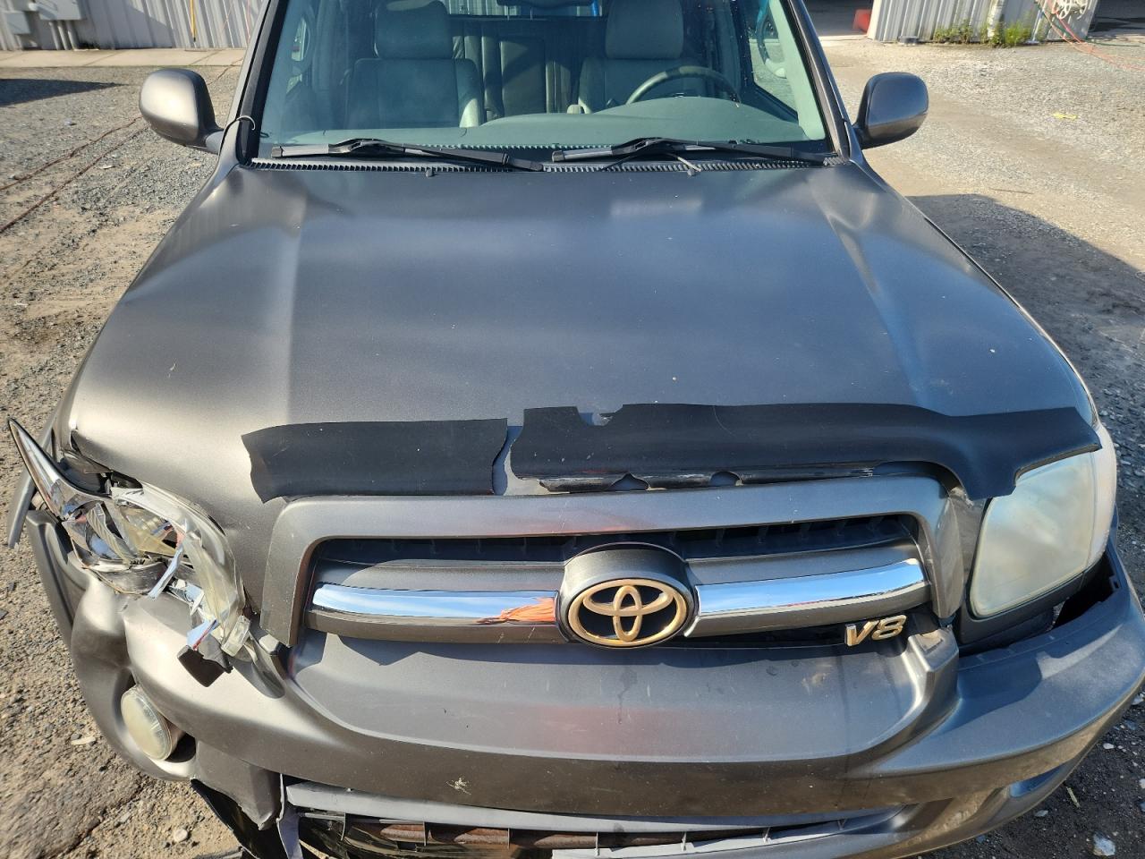 2005 Toyota Sequoia Limited VIN: 5TDZT38A55S240145 Lot: 64302605