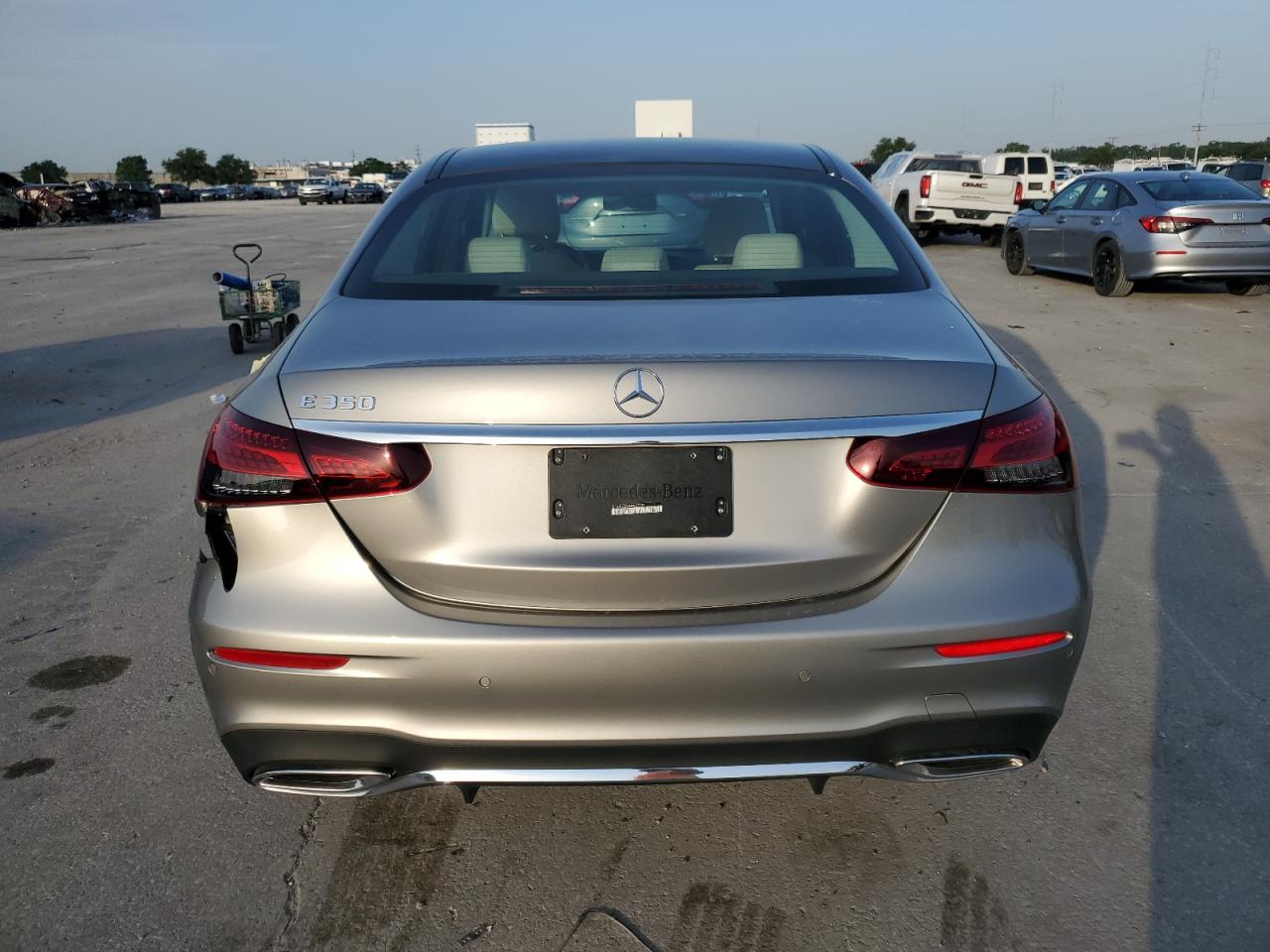 2022 Mercedes-Benz E 350 VIN: W1KZF8DB4NB027039 Lot: 63197805