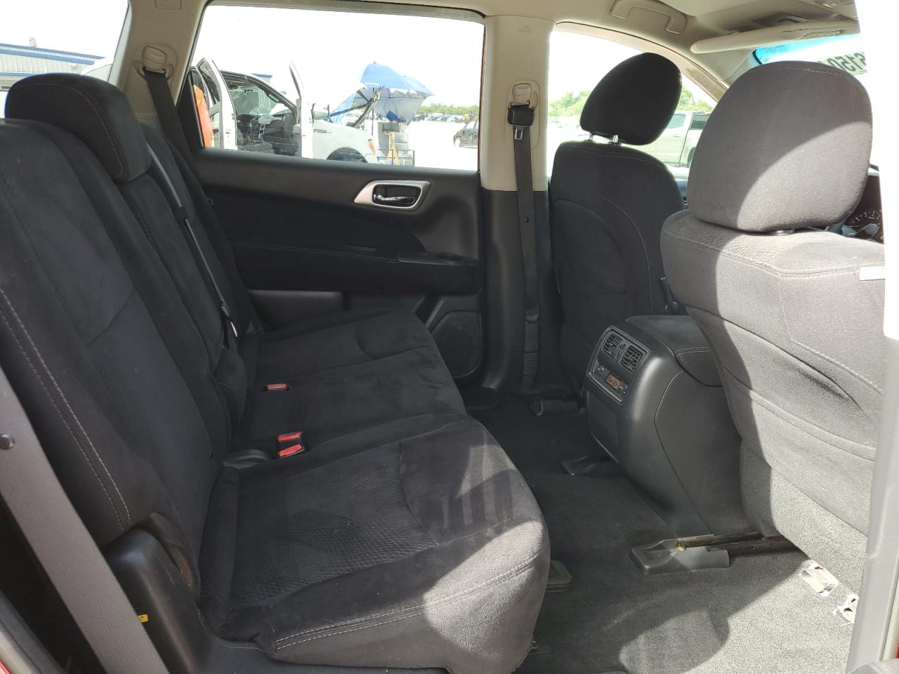 2014 Nissan Pathfinder S VIN: 5N1AR2MM7EC669175 Lot: 66150495