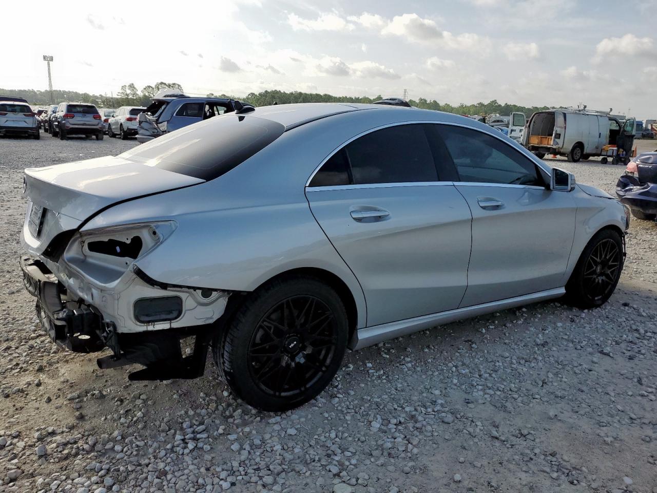 2018 Mercedes-Benz Cla 250 silver null gas WDDSJ4EB3JN563447 photo #4
