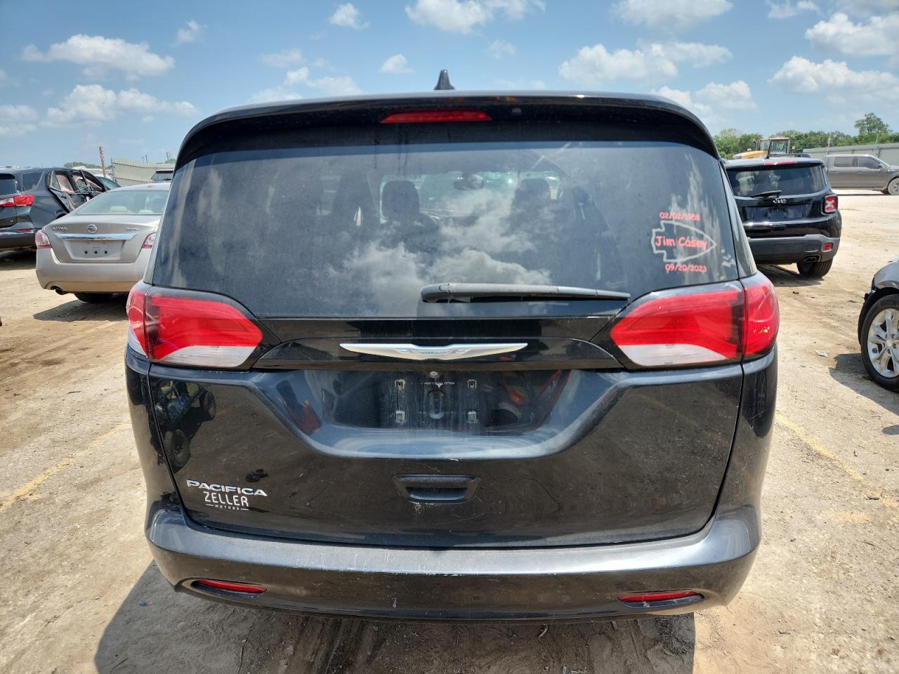 2017 Chrysler Pacifica Touring VIN: 2C4RC1DG0HR502388 Lot: 64922985