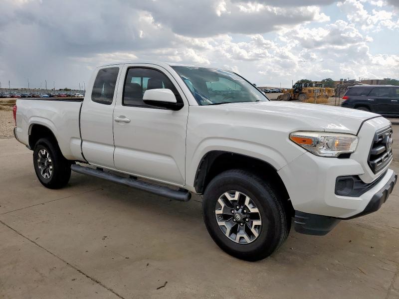  TOYOTA TACOMA 2016 White