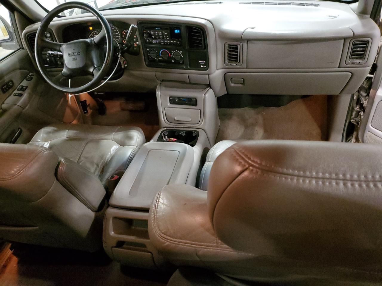 2000 GMC New Sierra K1500 VIN: 1GTEK19T2YZ315828 Lot: 63155295