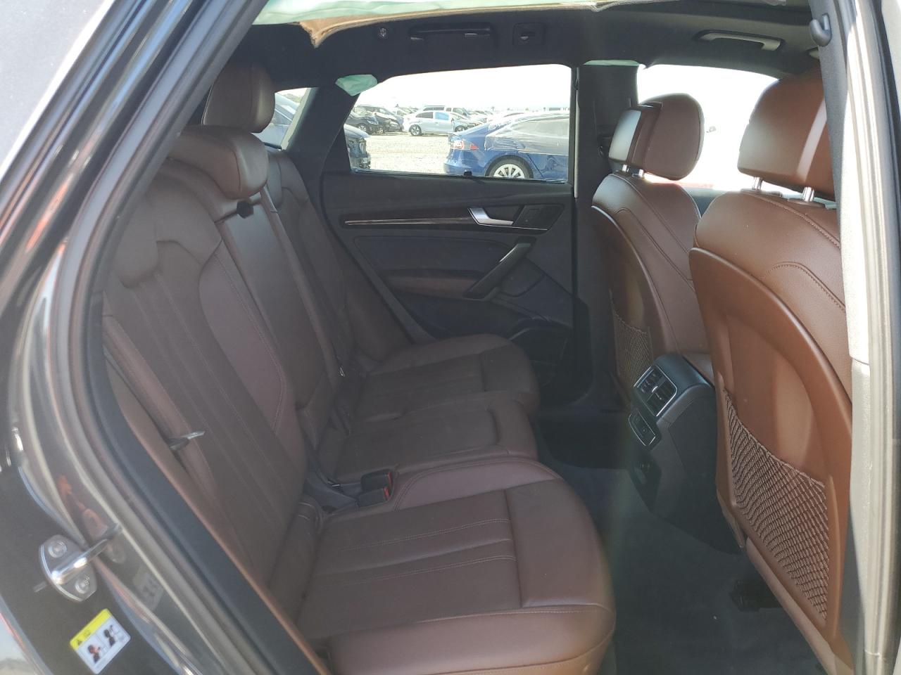 wa1bnafy7j2025491 WA1BNAFY7J2025491 2018 Audi Q5 Premium Plus