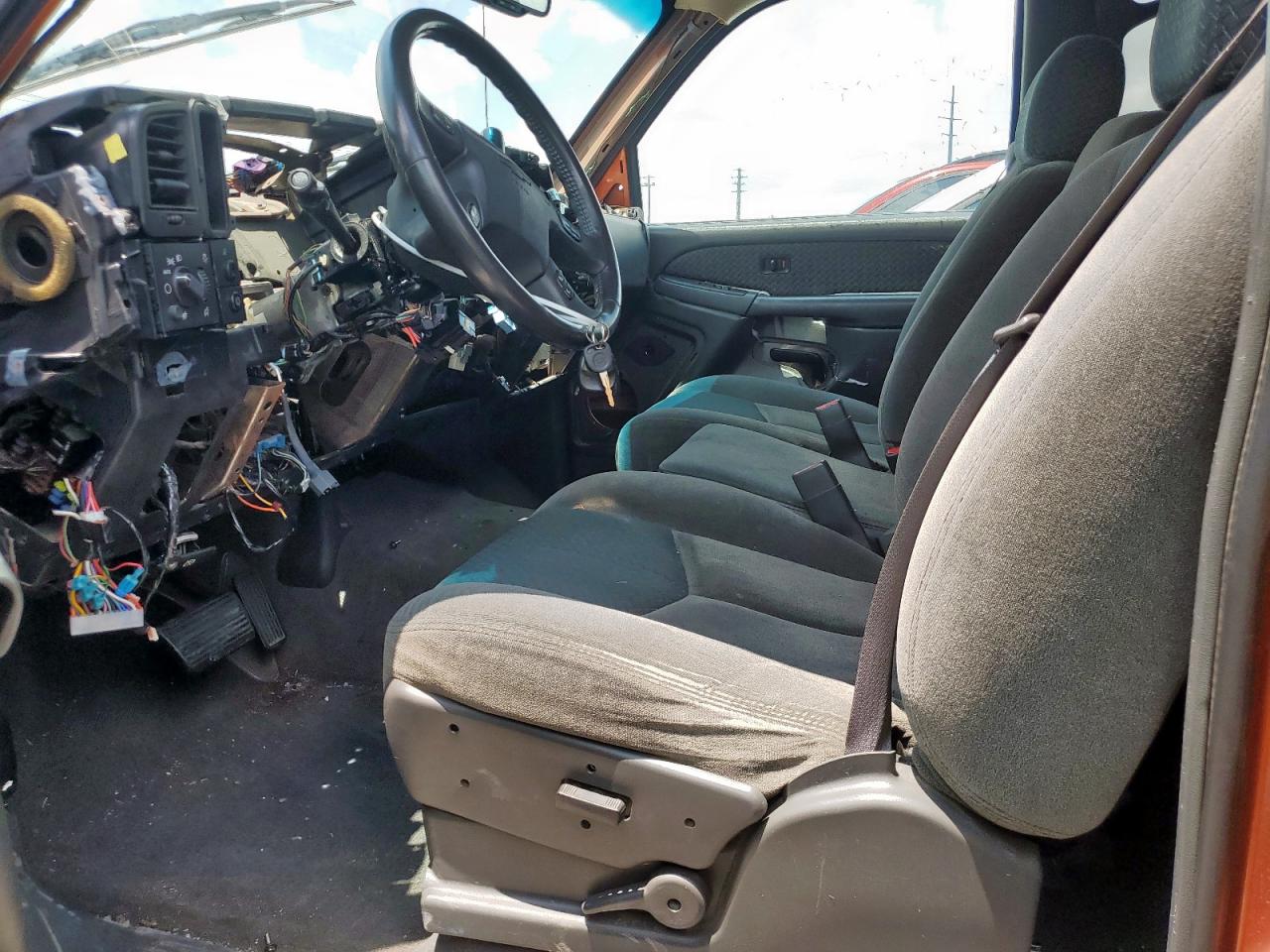 2004 Chevrolet Avalanche C1500 VIN: 3GNEC12TX4G317450 Lot: 61911295