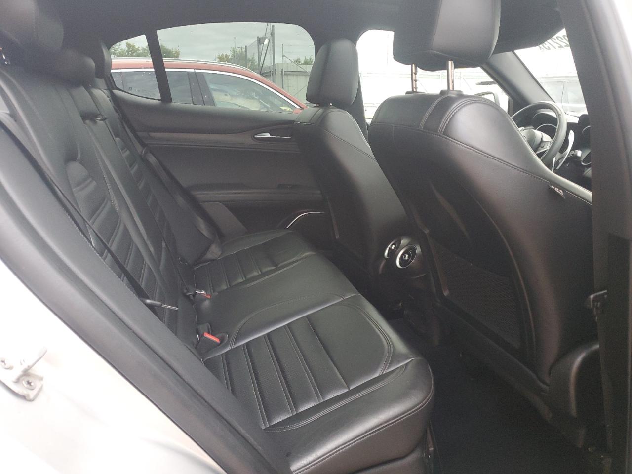 zasfaknn7j7b81542 ZASFAKNN7J7B81542 2018 Alfa Romeo Stelvio Ti Sport