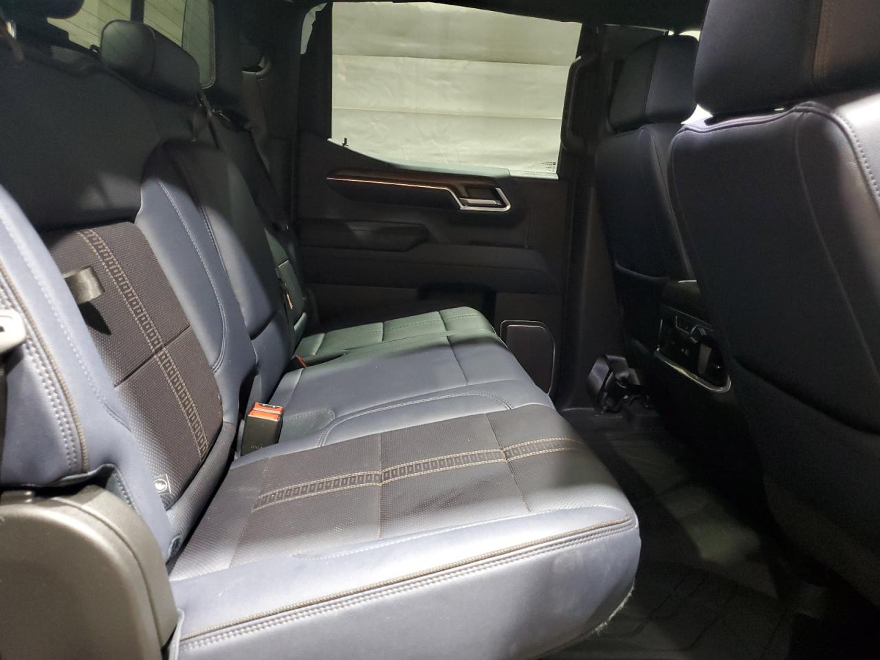 2022 Chevrolet Silverado K1500 High Country VIN: 1GCUDJET1NZ587035 Lot: 65178095
