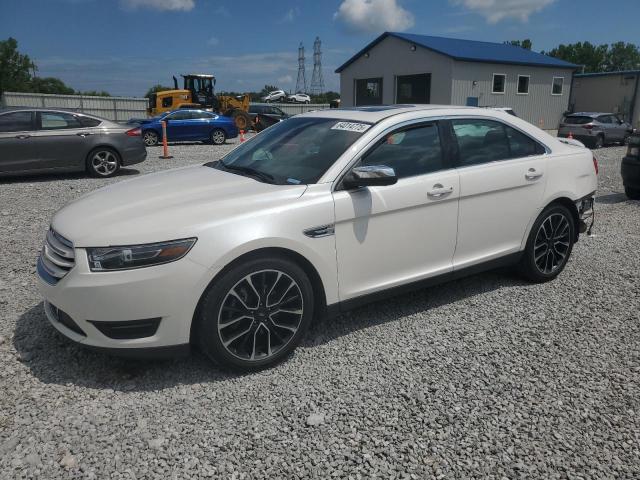  FORD TAURUS 2019 Biały