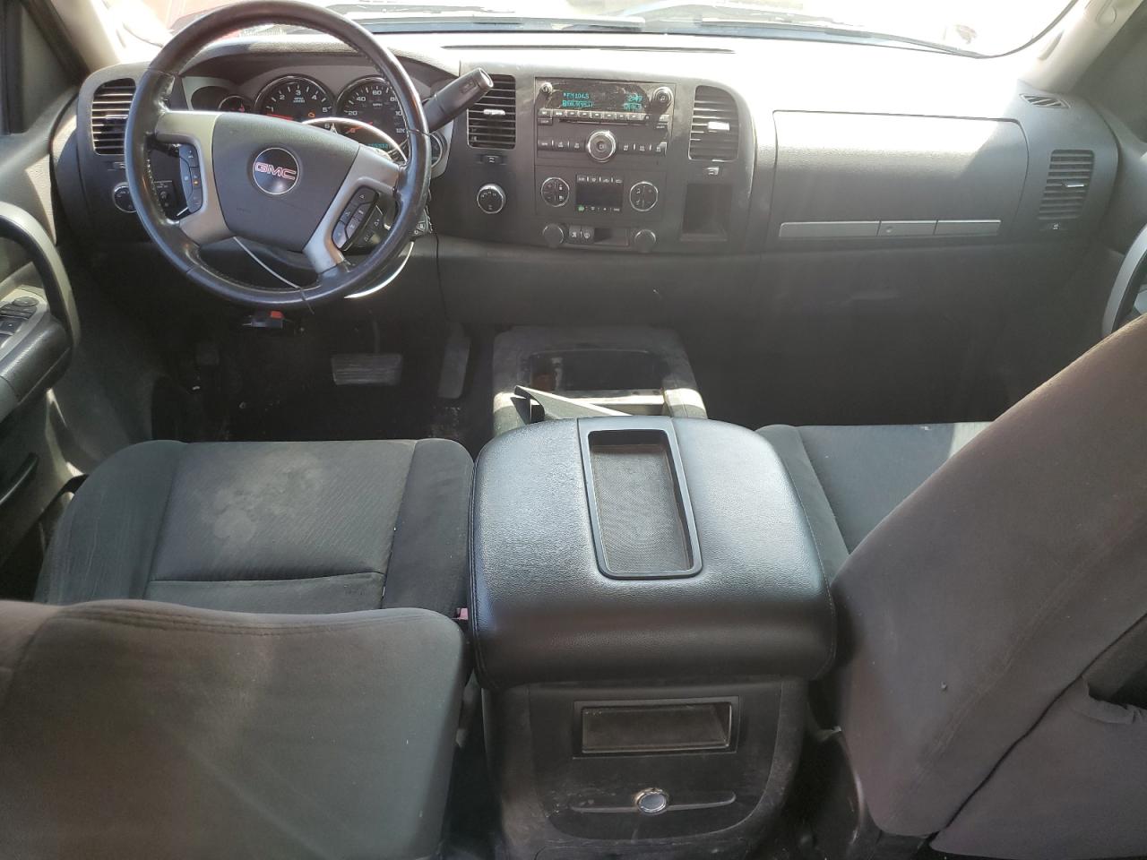 2008 GMC Sierra K1500 VIN: 2GTEK133681265355 Lot: 64641985