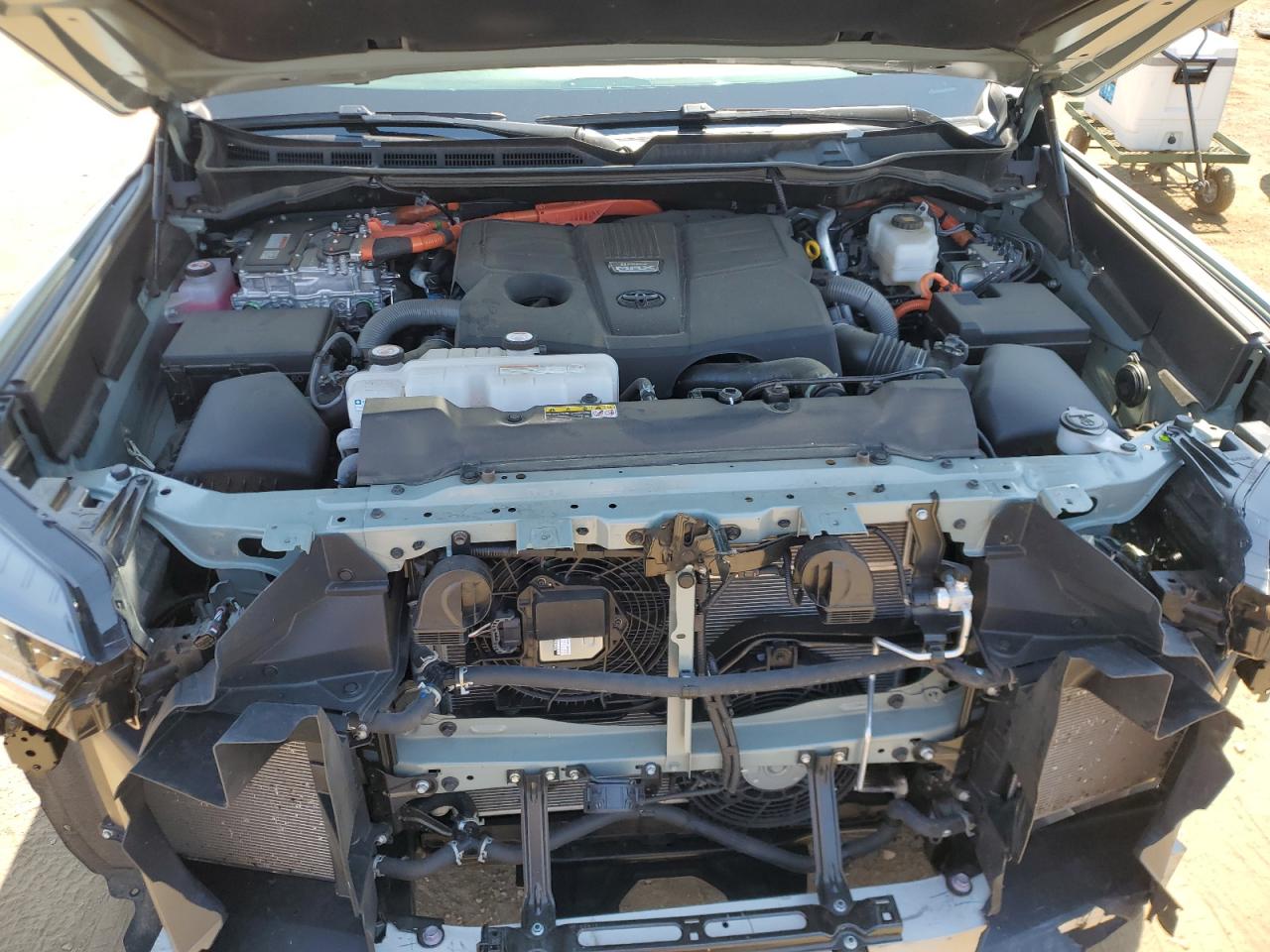 2024 Toyota Sequoia Sr5 VIN: 7SVAAABA4RX040184 Lot: 64586045