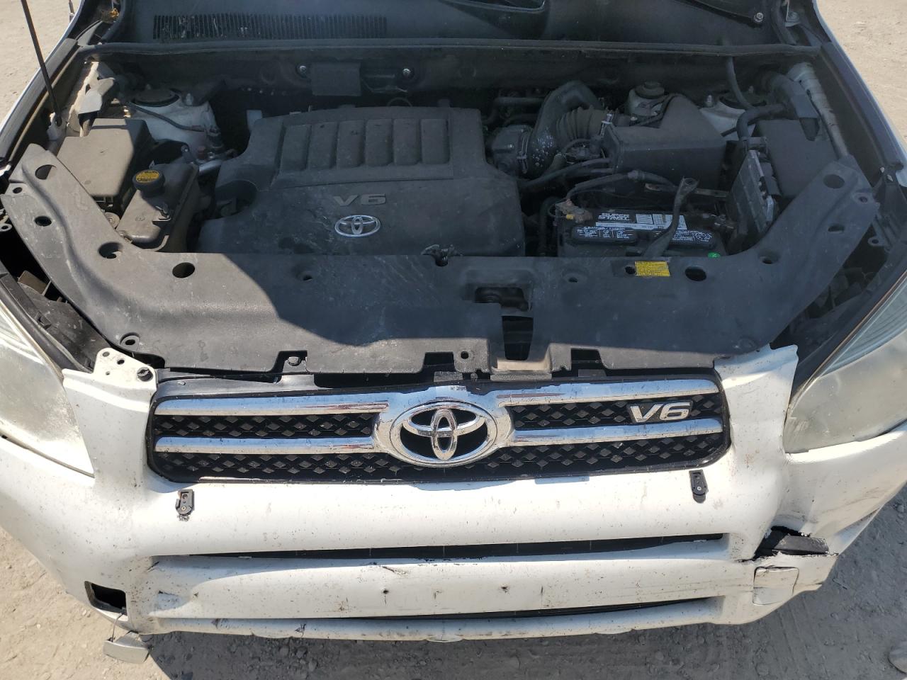 2007 Toyota Rav4 Limited VIN: JTMBK31VX75025502 Lot: 63604355