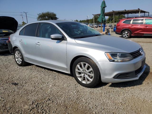  VOLKSWAGEN JETTA 2014 Srebrny