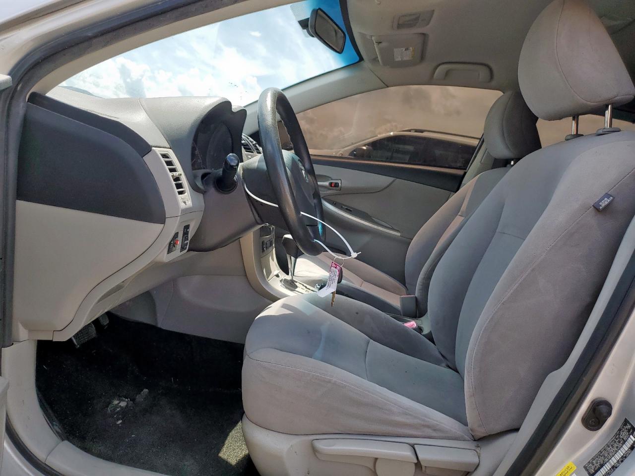 2011 Toyota Corolla Base VIN: JTDBU4EE0B9153095 Lot: 64646685