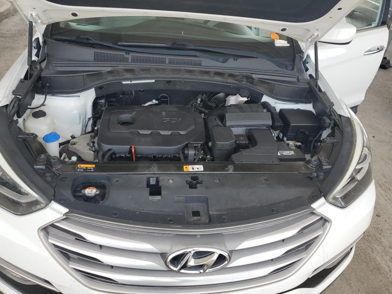 2017 Hyundai Santa Fe Sport VIN: 5XYZUDLB9HG417252 Lot: 63296555