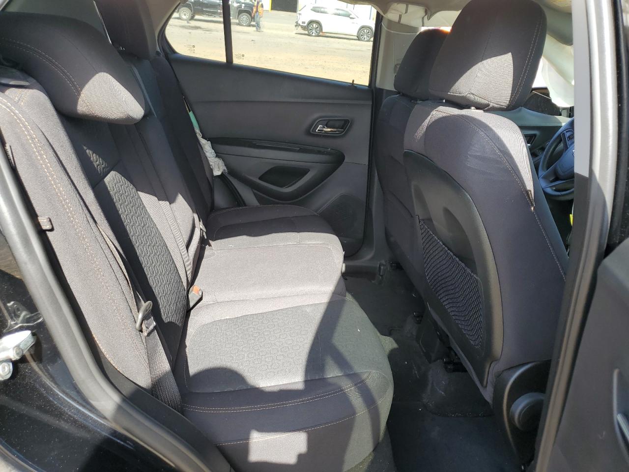 2019 Chevrolet Trax Ls VIN: 3GNCJKSBXKL343884 Lot: 65722975