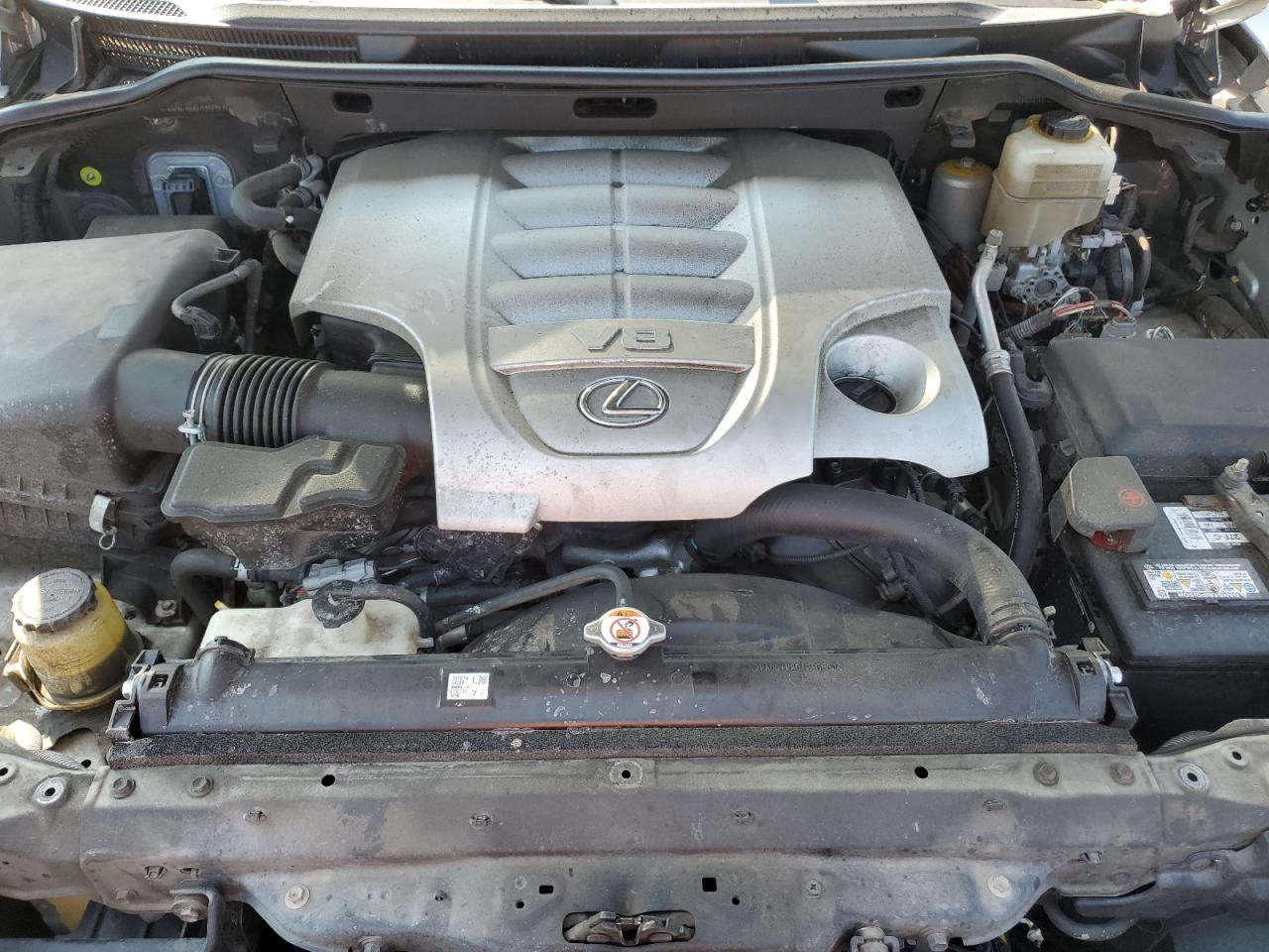 2010 Lexus Lx 570 VIN: JTJHY7AX0A4044586 Lot: 62644685