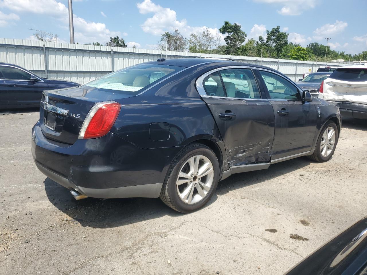 1LNHM93R79G611990 2009 Lincoln Mks