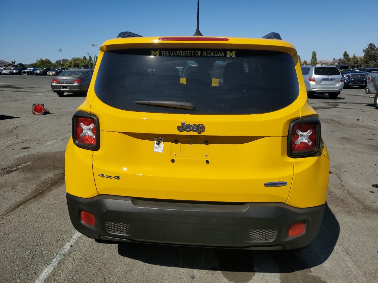 2016 Jeep Renegade Latitude VIN: ZACCJBBT3GPE17100 Lot: 65261365