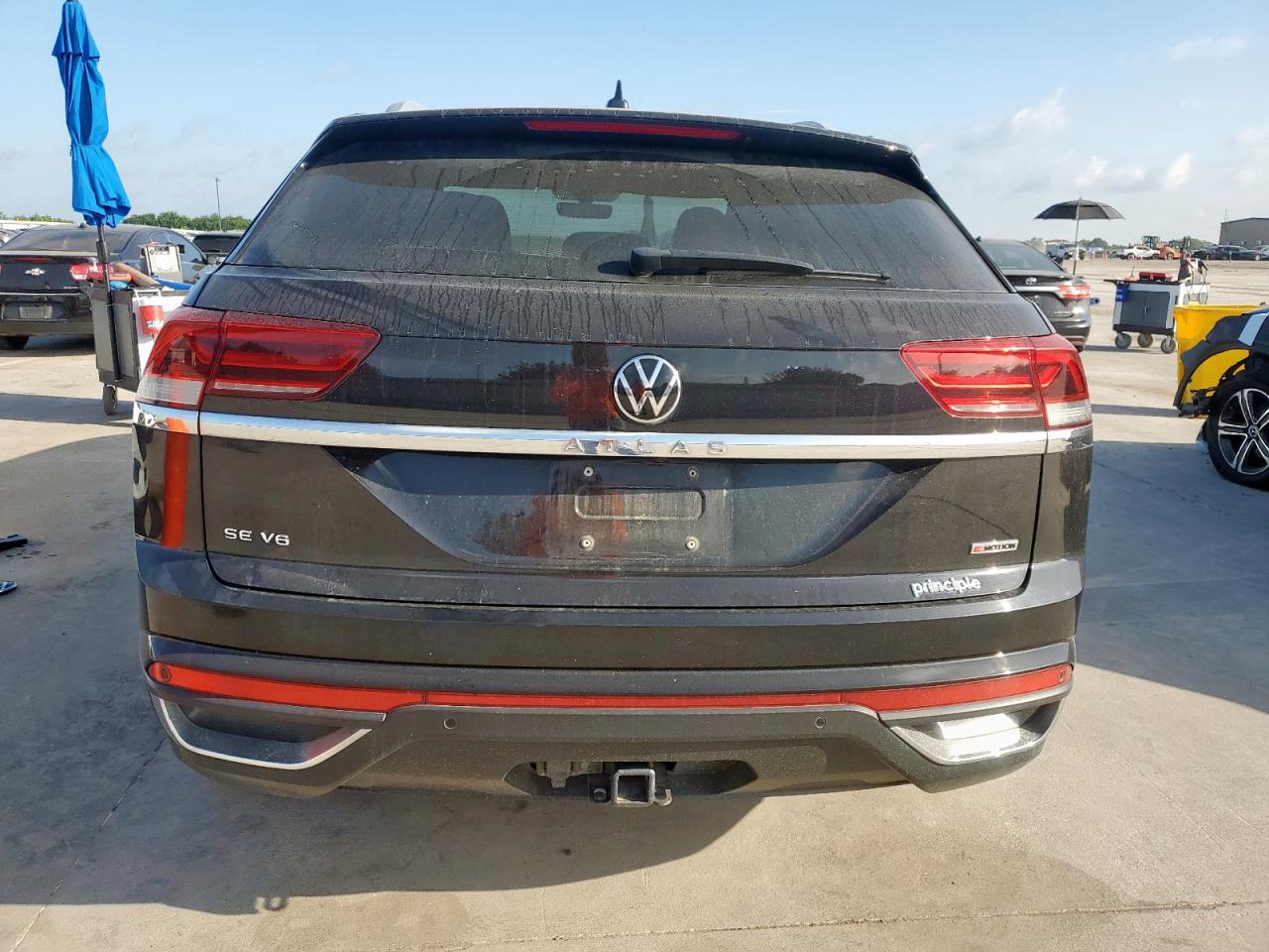 1v2he2ca2nc223228 1V2HE2CA2NC223228 2022 Volkswagen Atlas Cross Sport Se