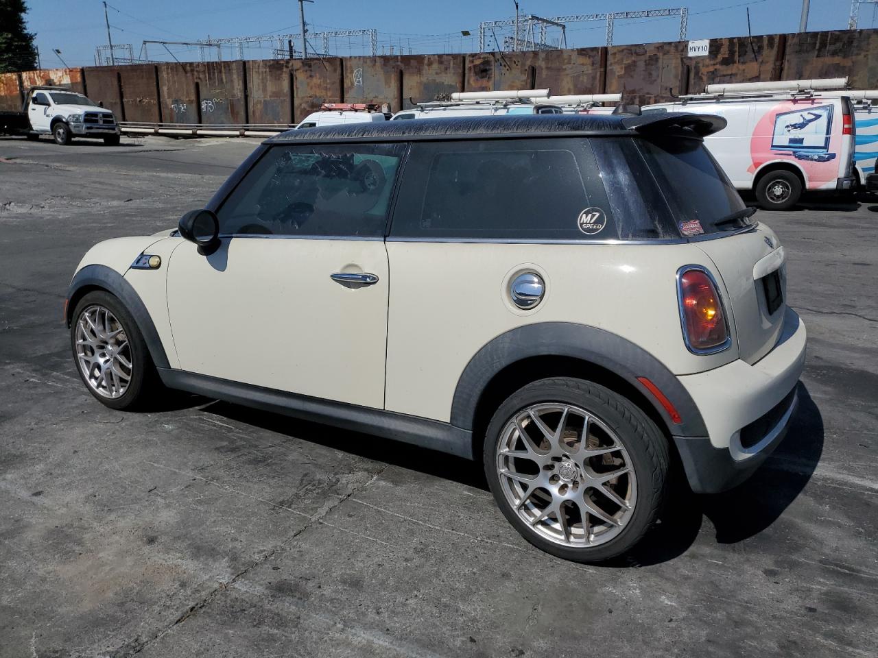 2010 Mini Cooper S VIN: WMWMF7C57ATZ71204 Lot: 67015765