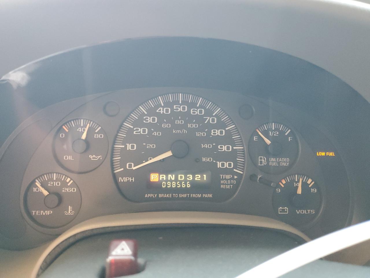 2002 Chevrolet Astro VIN: 1GNDM19X63B122051 Lot: 59756405